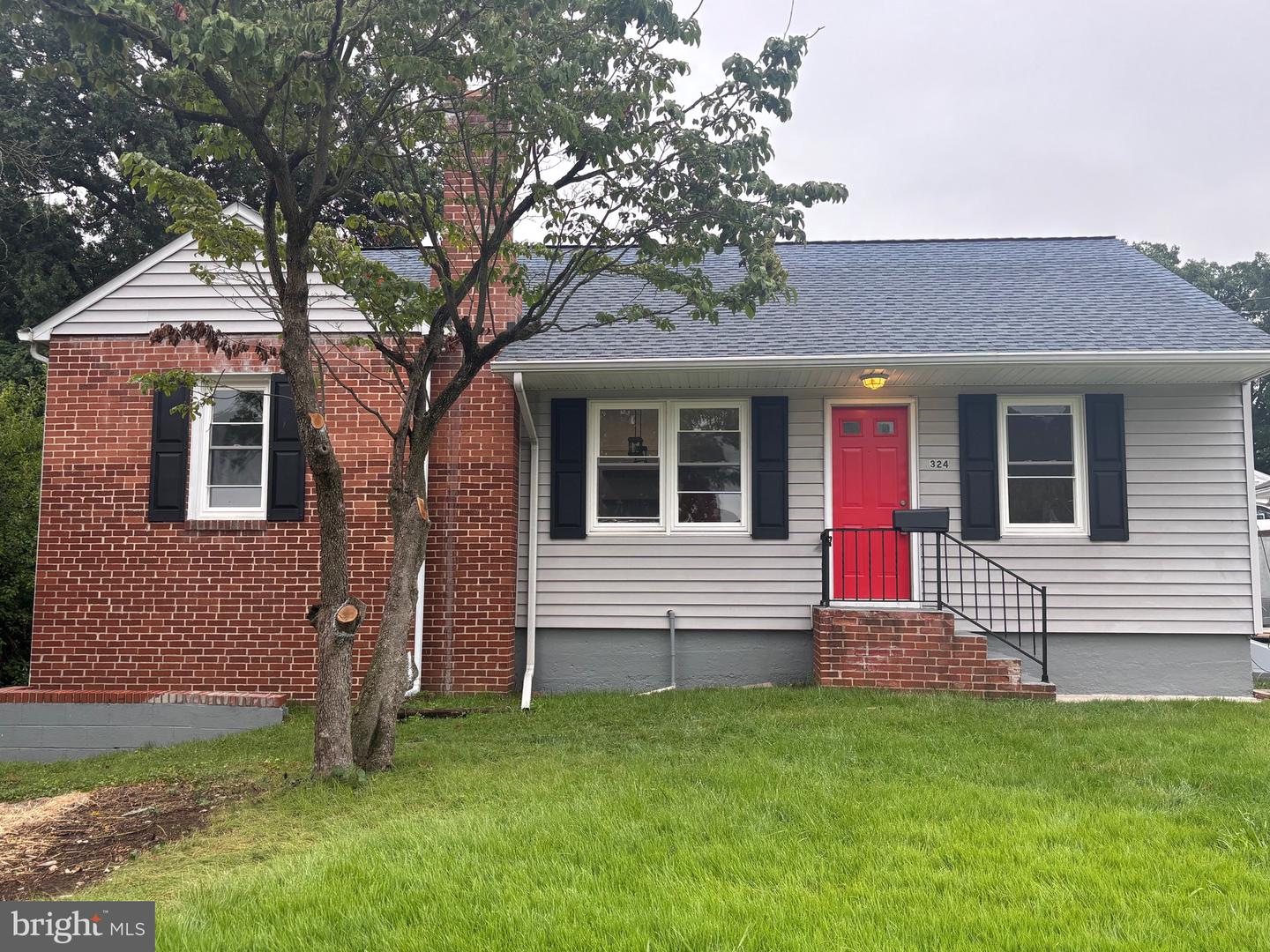 324 Savannah Road, Baltimore