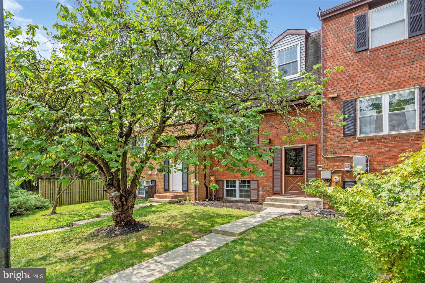 12 Englefield Square, Owings Mills