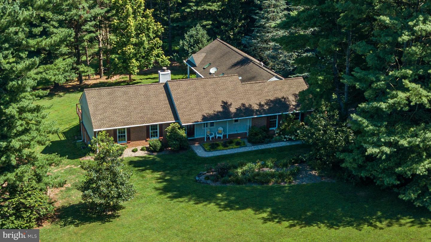 6 Deer Haven Lane, White Hall
