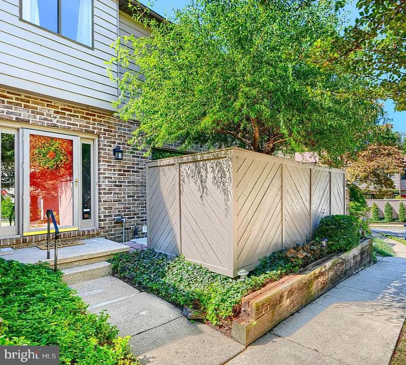 7 Hampshire Woods Court, Baltimore