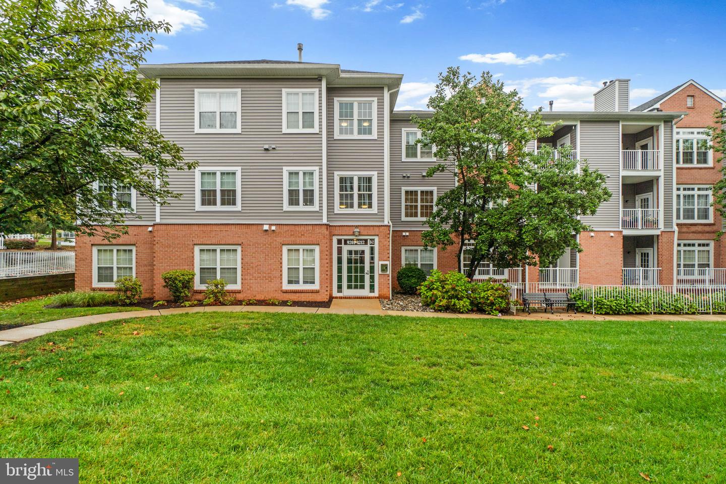 9205 Groffs Mill Drive #9205, Owings Mills