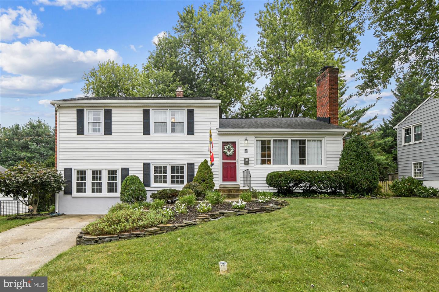 25 Ridgefield Road, Lutherville Timonium