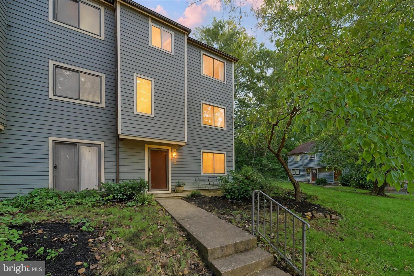 28 Stoneridge Court, Baltimore