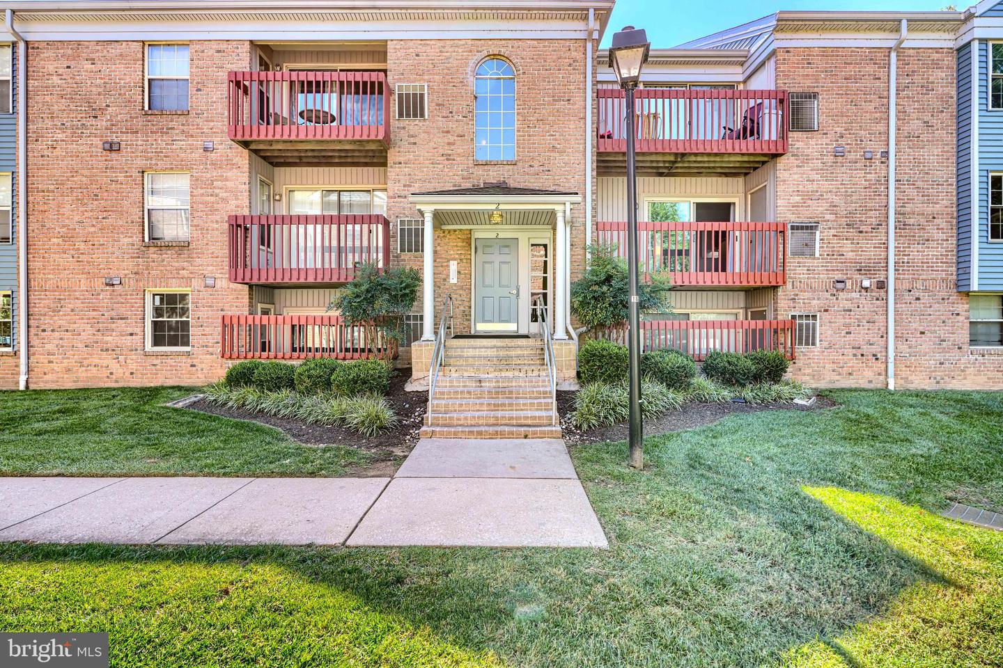 2 Cedar Valley Place #204, Essex
