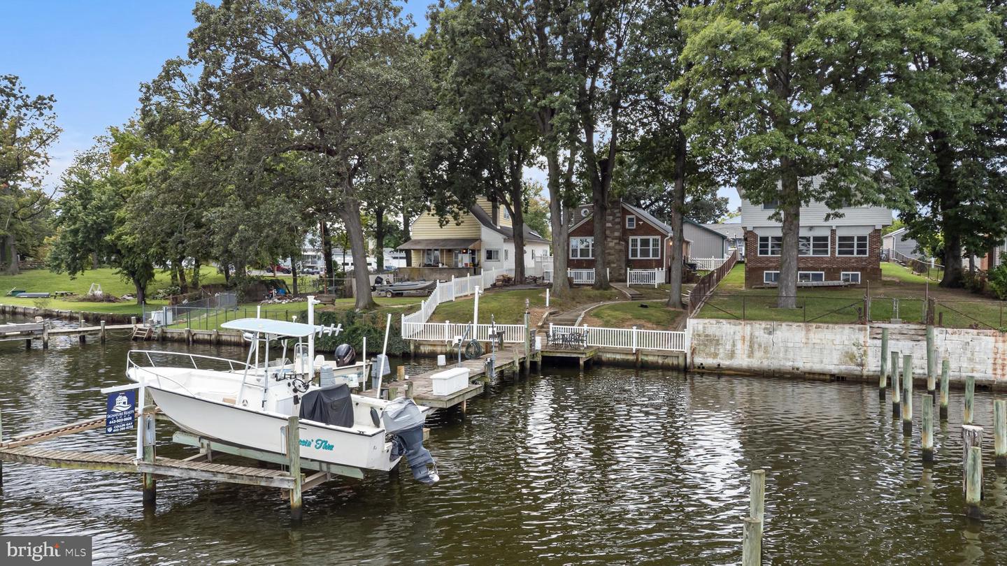 8216 Beach Drive, Baltimore