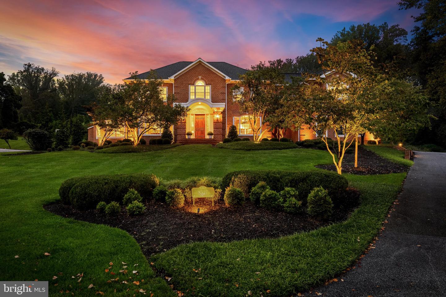 8527 Huntspring Drive, Lutherville Timonium