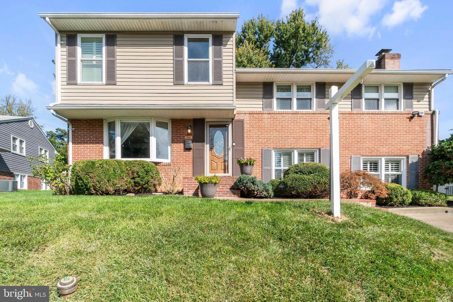 1902 Lismore Lane, Baltimore