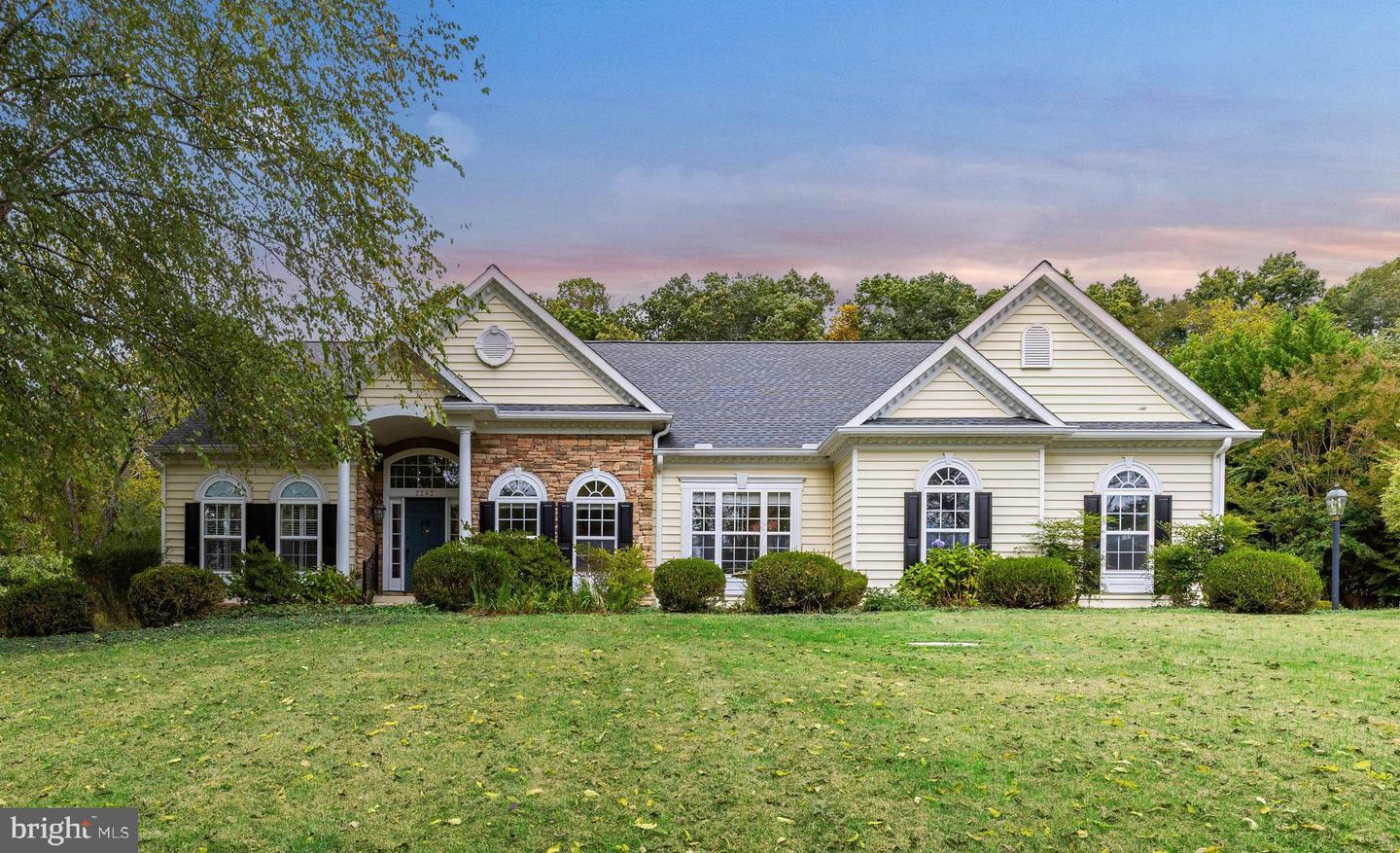 2202 River Bend Court, White Hall