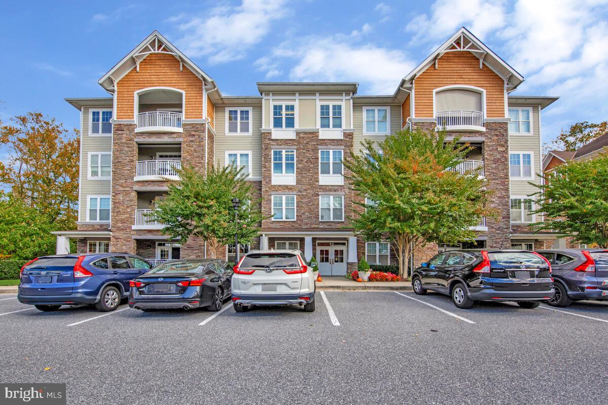 11 Clay Lodge Lane #204, Catonsville