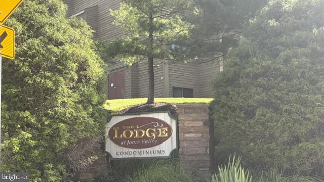 6907 Jones View Drive #3a
