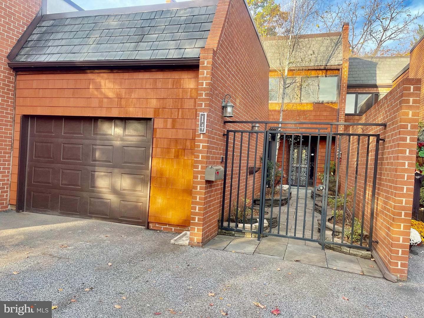 14 Malibu Court, Towson