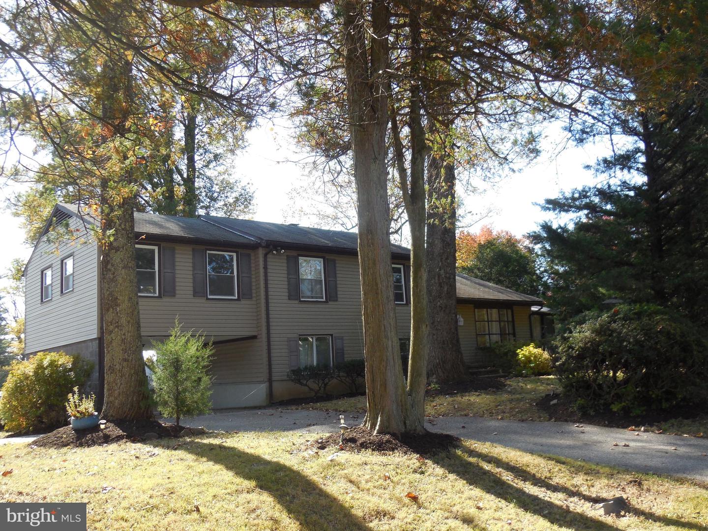 607 Church Road