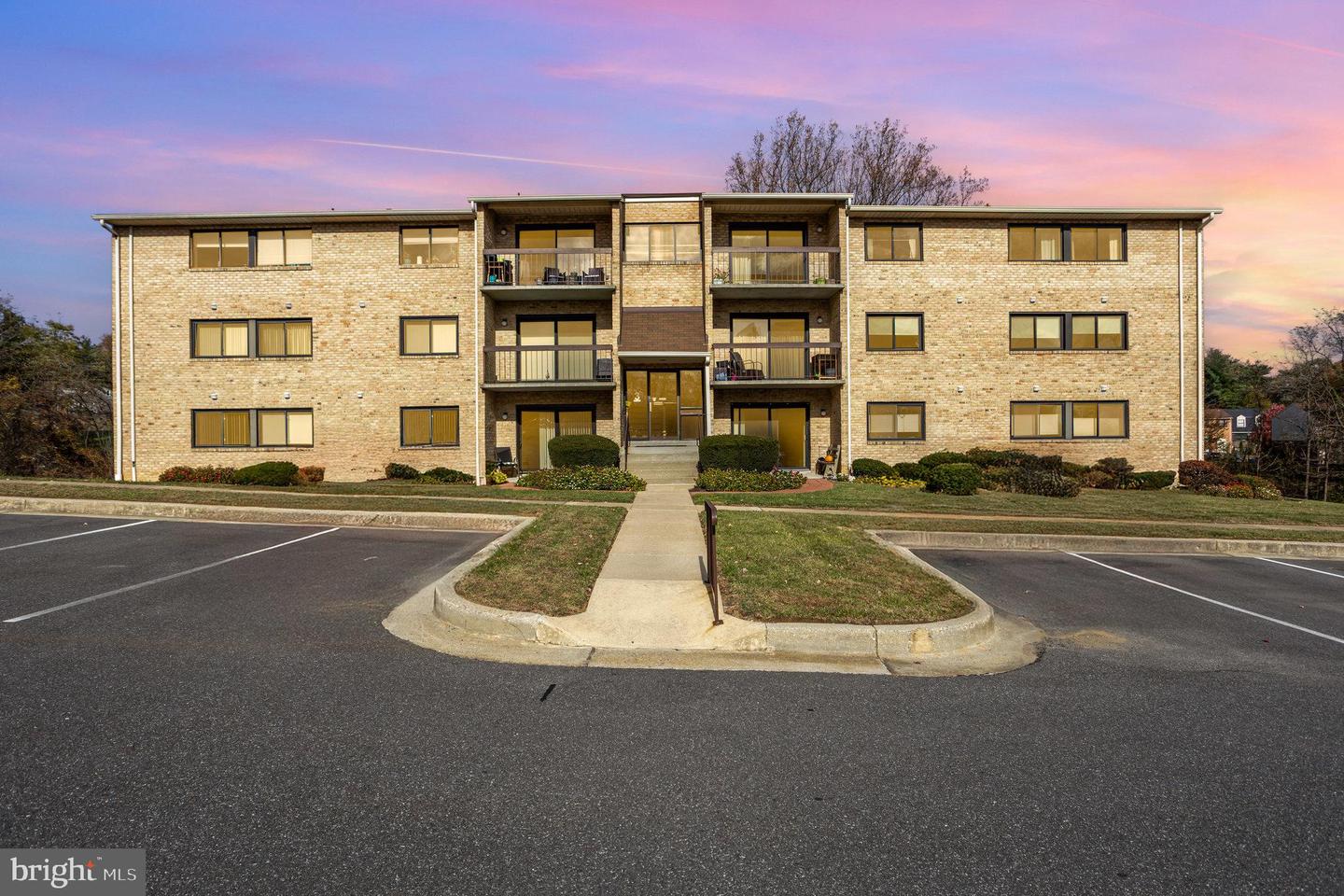 3 Summit Hill Court #b-2, Baltimore