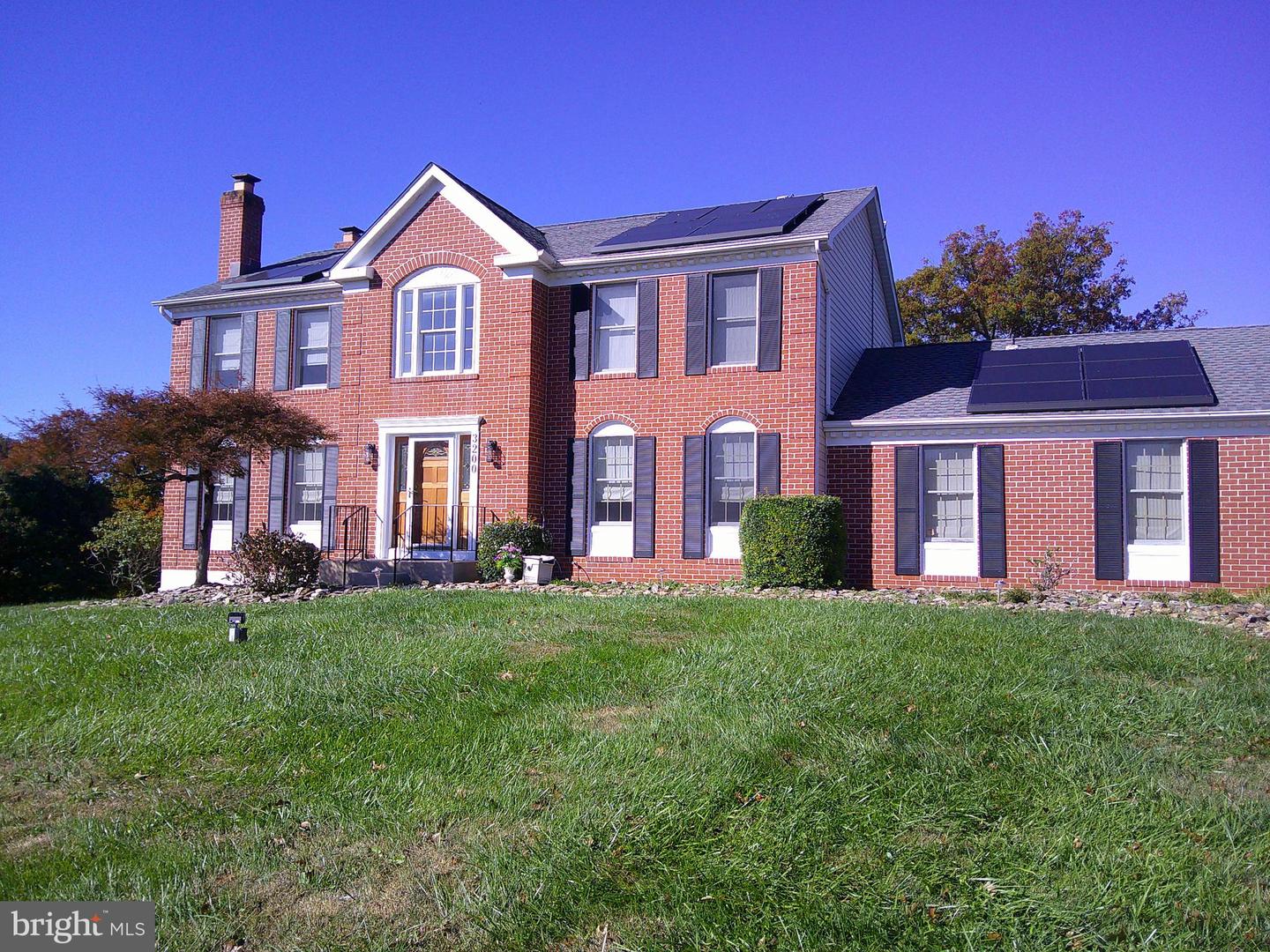 3200 Peddicoat Court, Woodstock