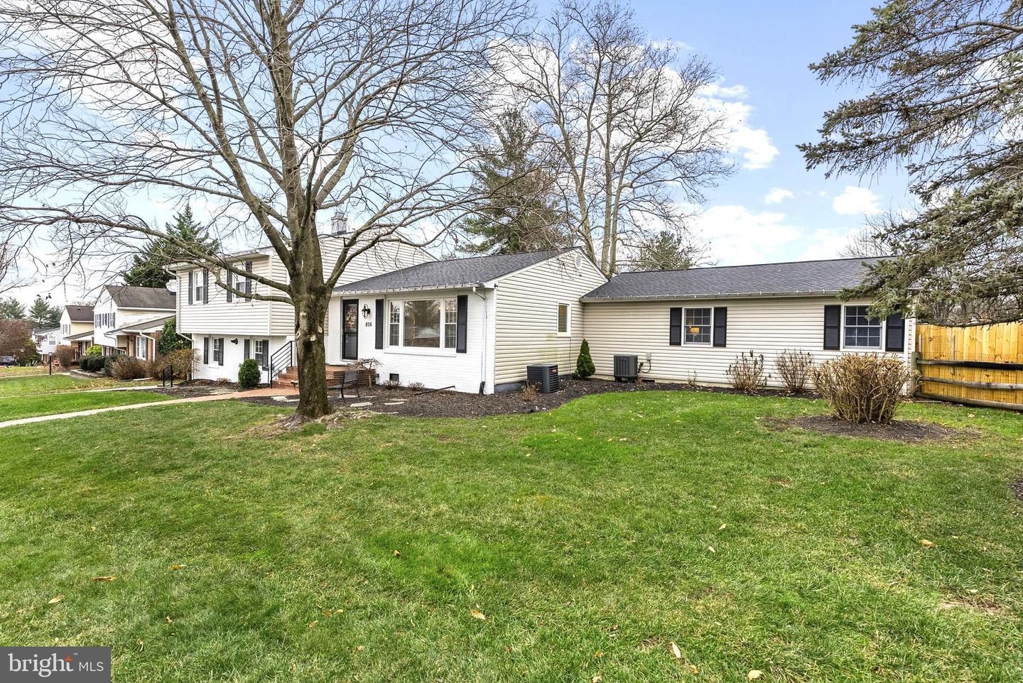 806 Jamieson Road, Lutherville Timonium