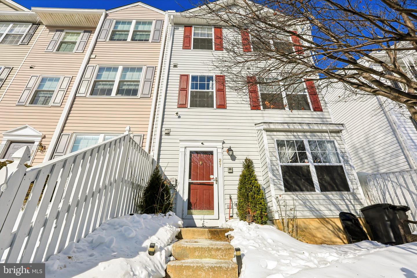 27 Royalty Circle, Owings Mills