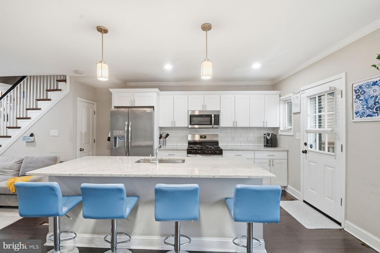 78 N Dundalk, Dundalk