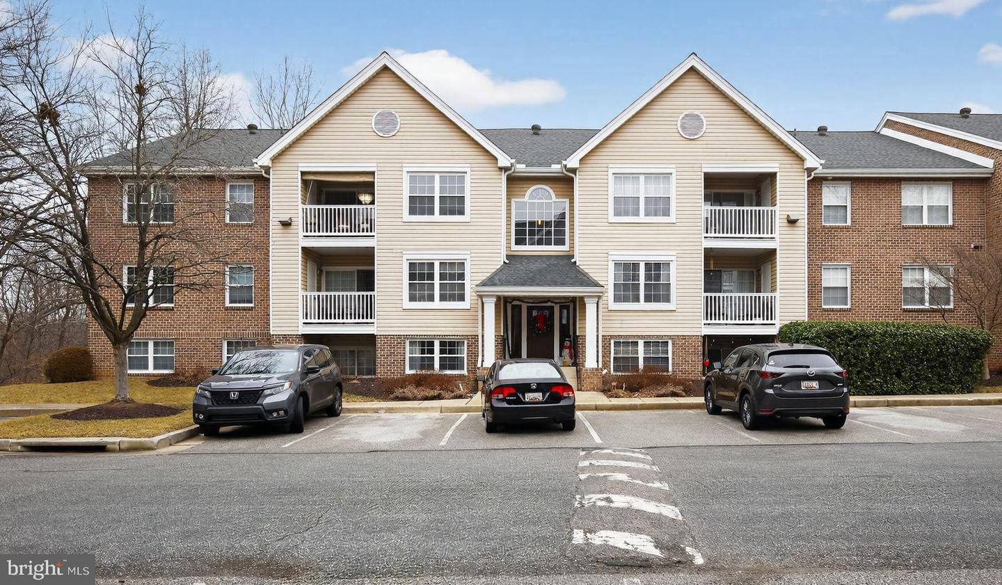 3 Ginford #101, Catonsville