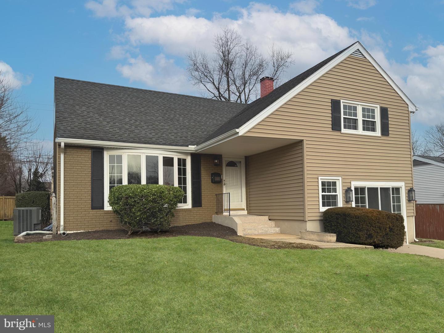 132 Warwick Drive, Lutherville Timonium