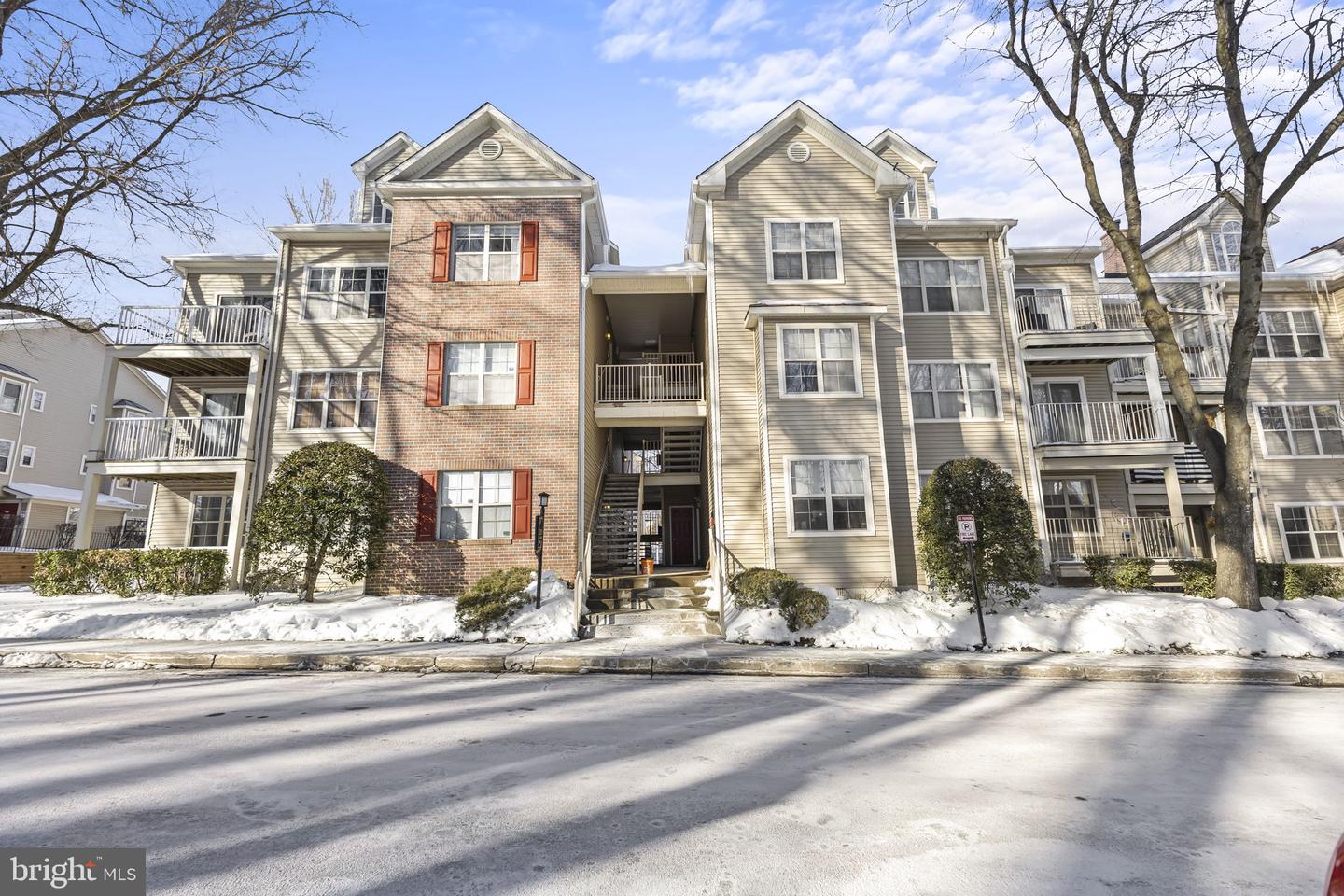 2320 Falls Gable Lane #b, Baltimore
