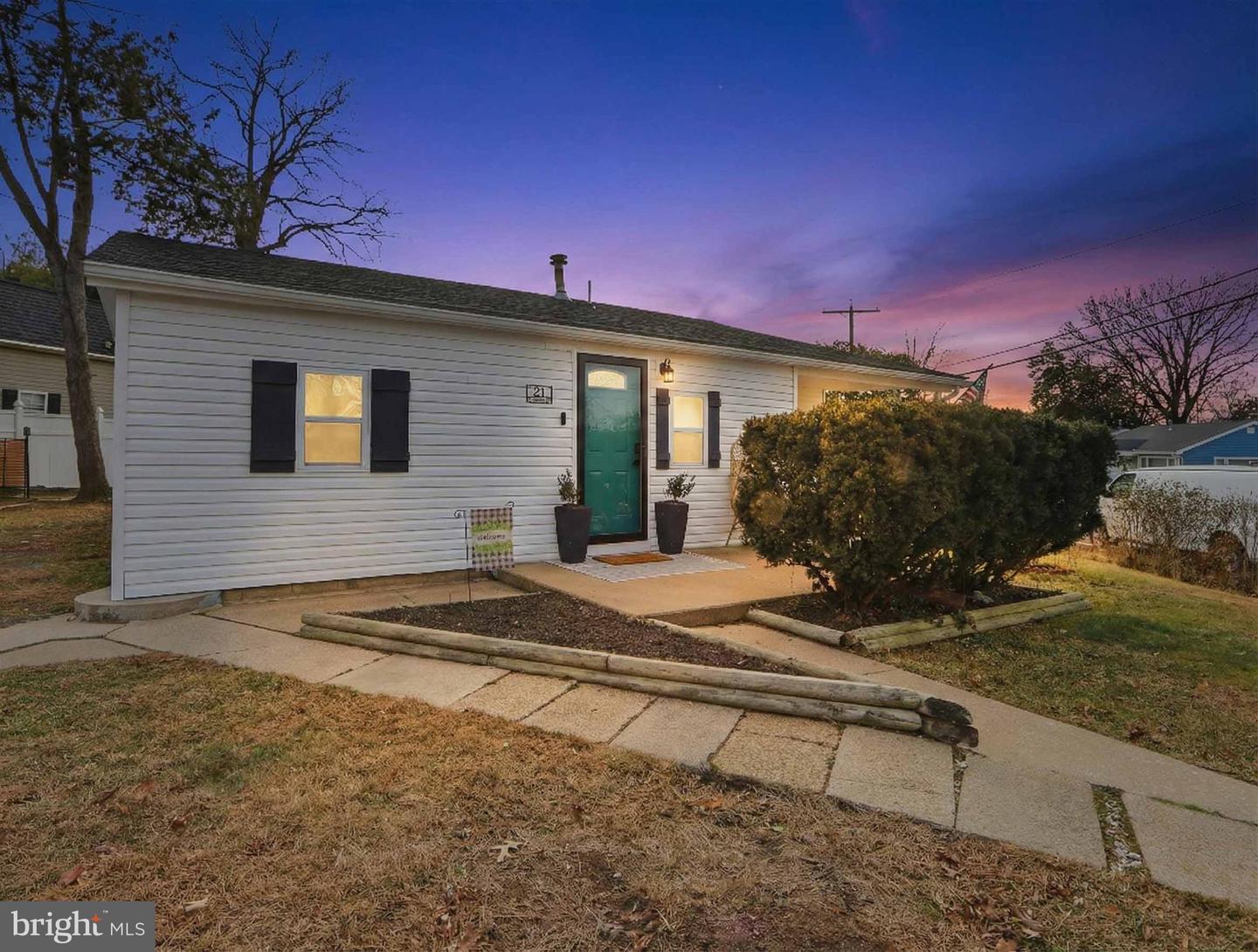 21 Dogwood Drive, Middle River