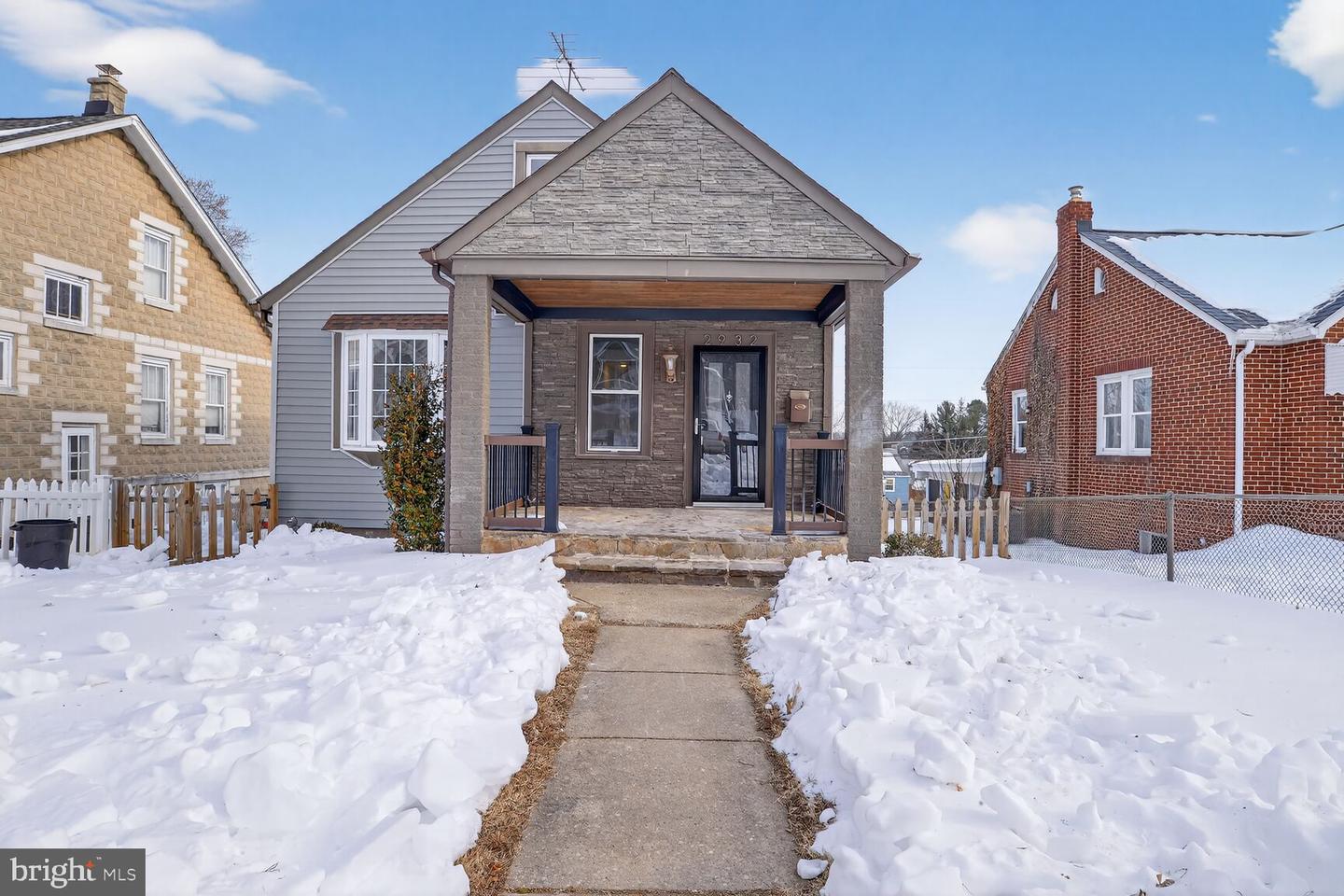 2932 Manns Avenue, Baltimore
