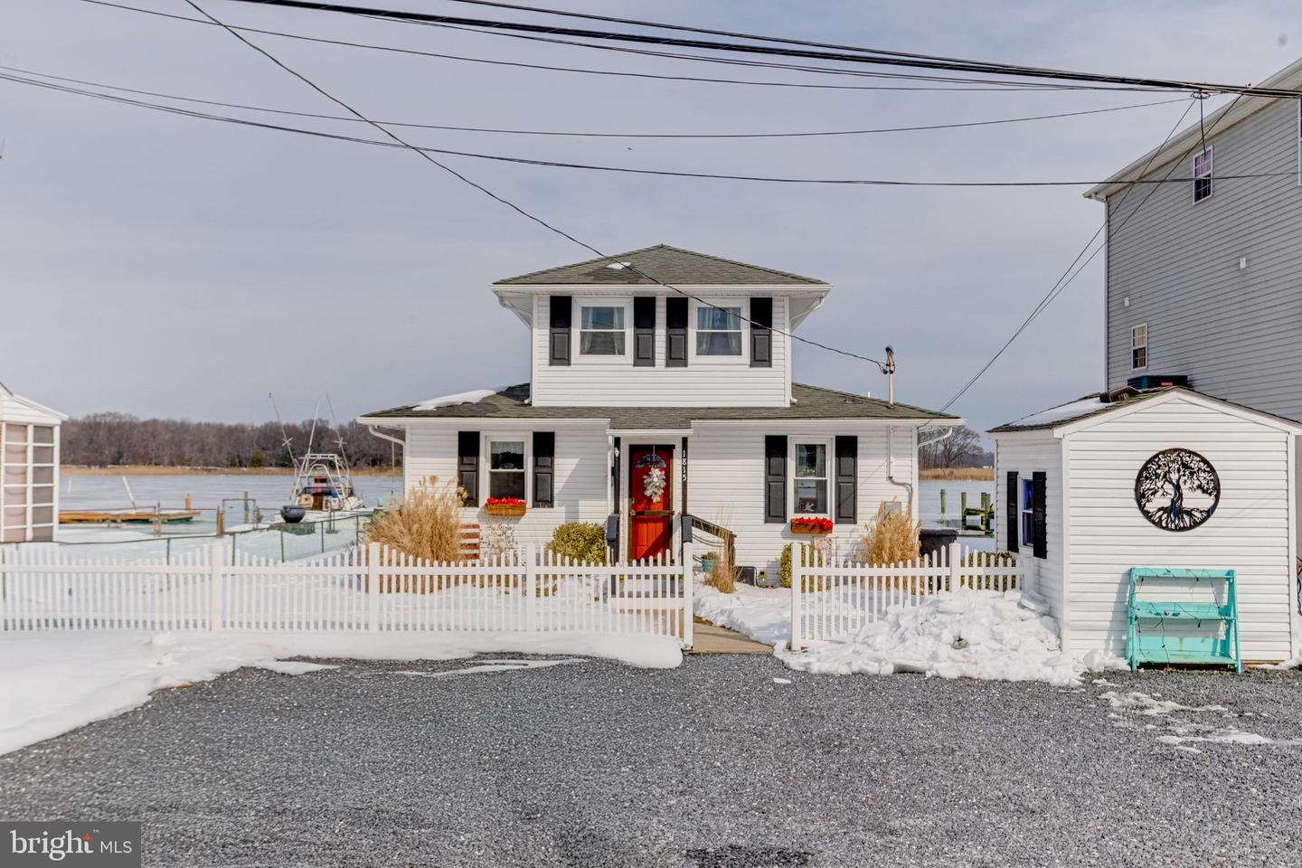 1815 Wilson Point Rd, Middle River