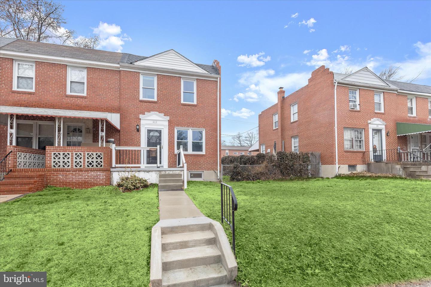 312 Leeanne Road, Essex