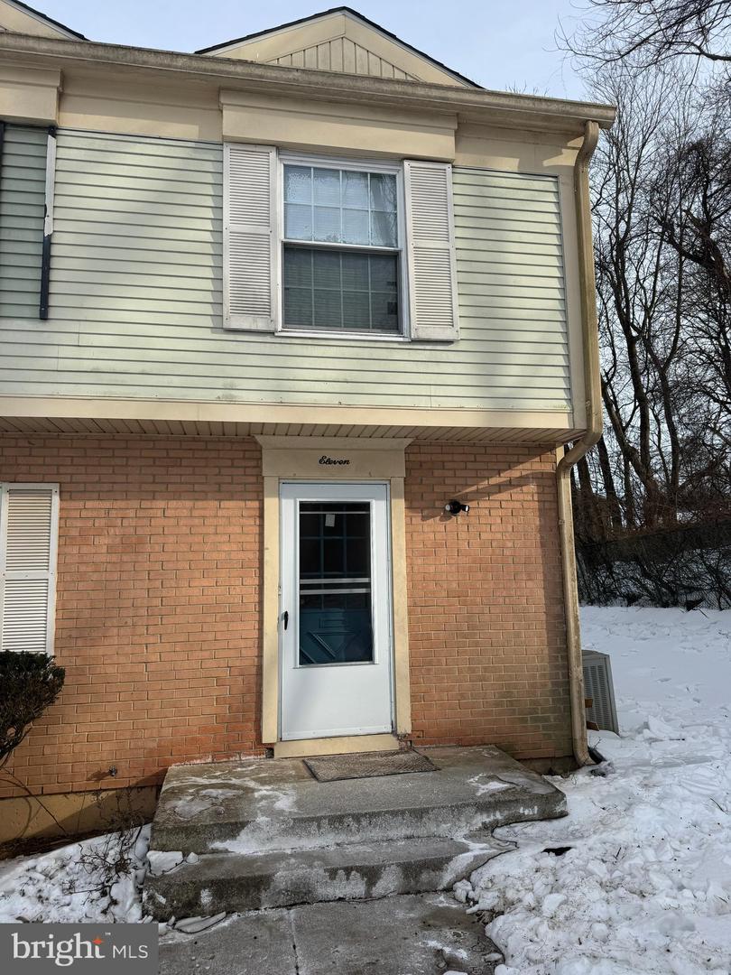 11 Woodenbridge Court #a, Reisterstown