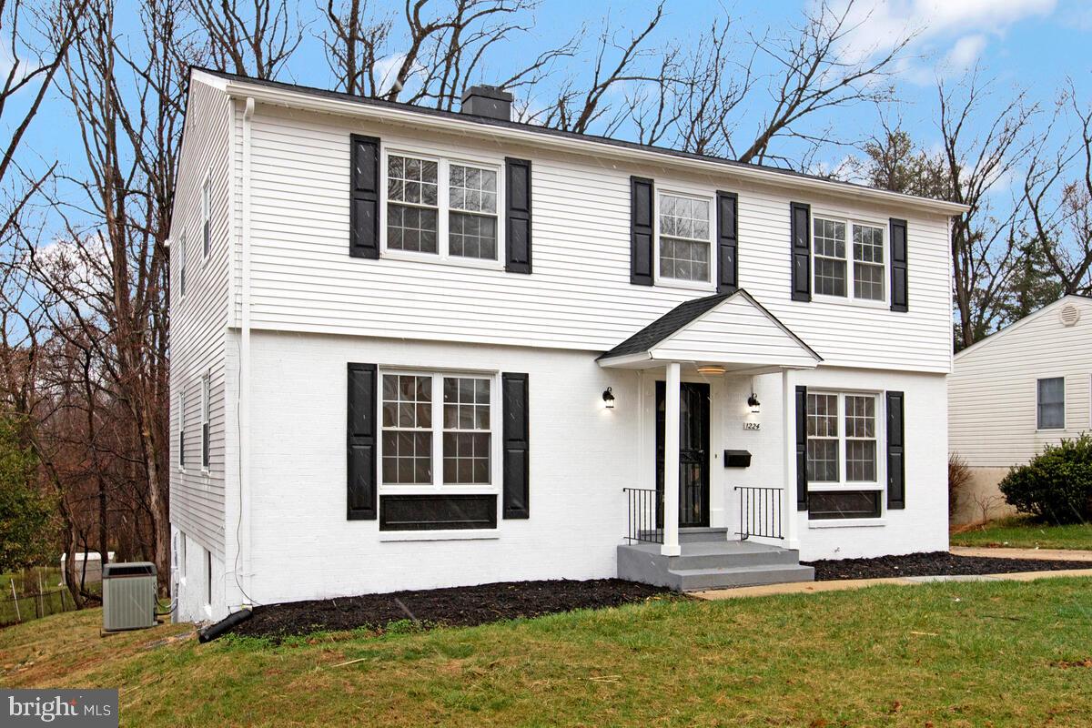 1224 Pleasant Valley Drive
