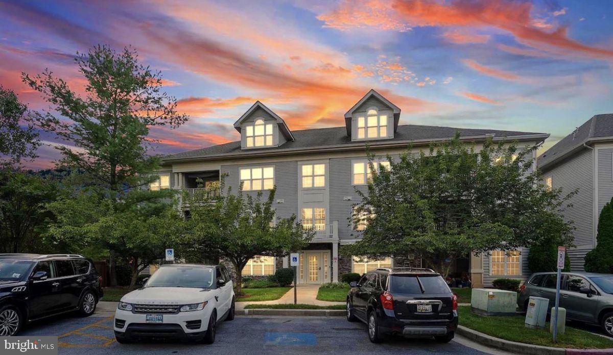 8801 Stone Ridge Circle #t-2, Baltimore