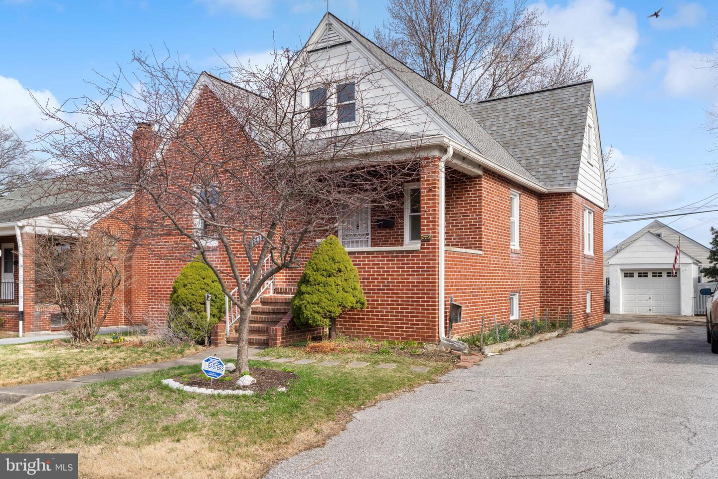 2718 Alden, Baltimore