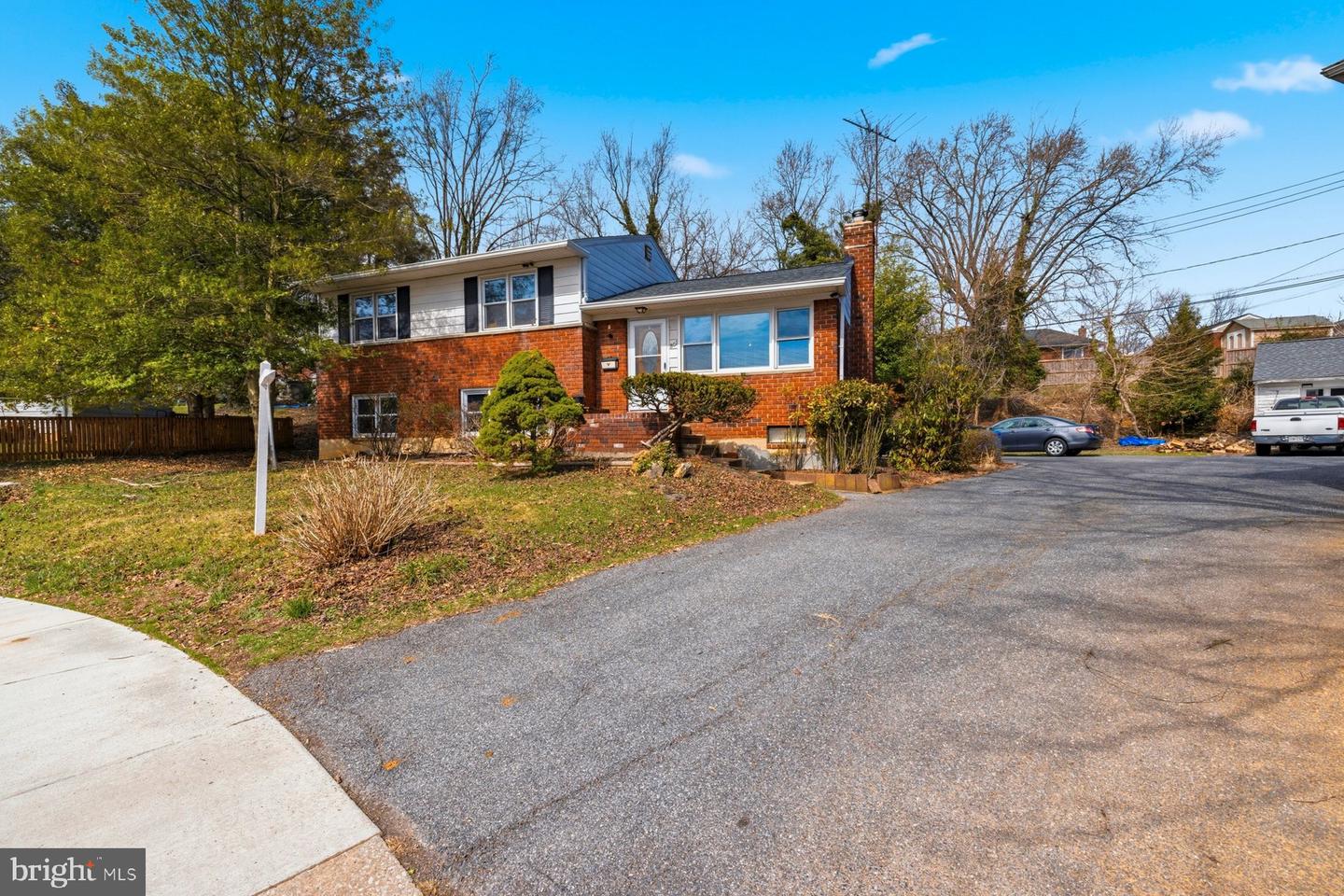 802 Shaw Court, Towson