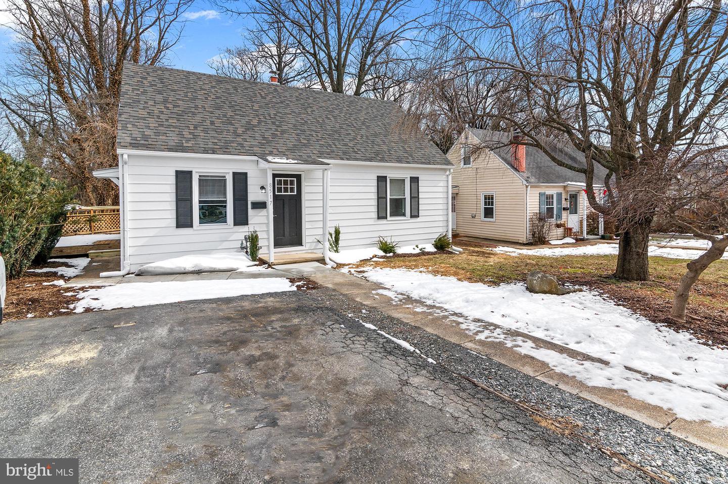 8517 Oakleigh Road, Parkville