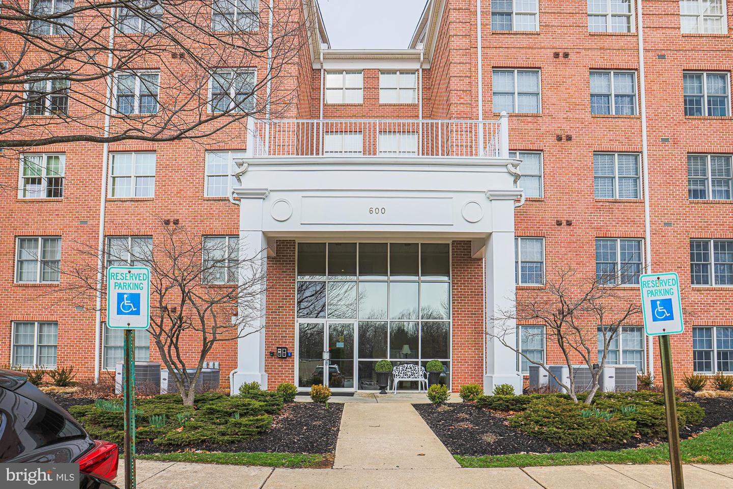 600 Straffan #405, Lutherville Timonium