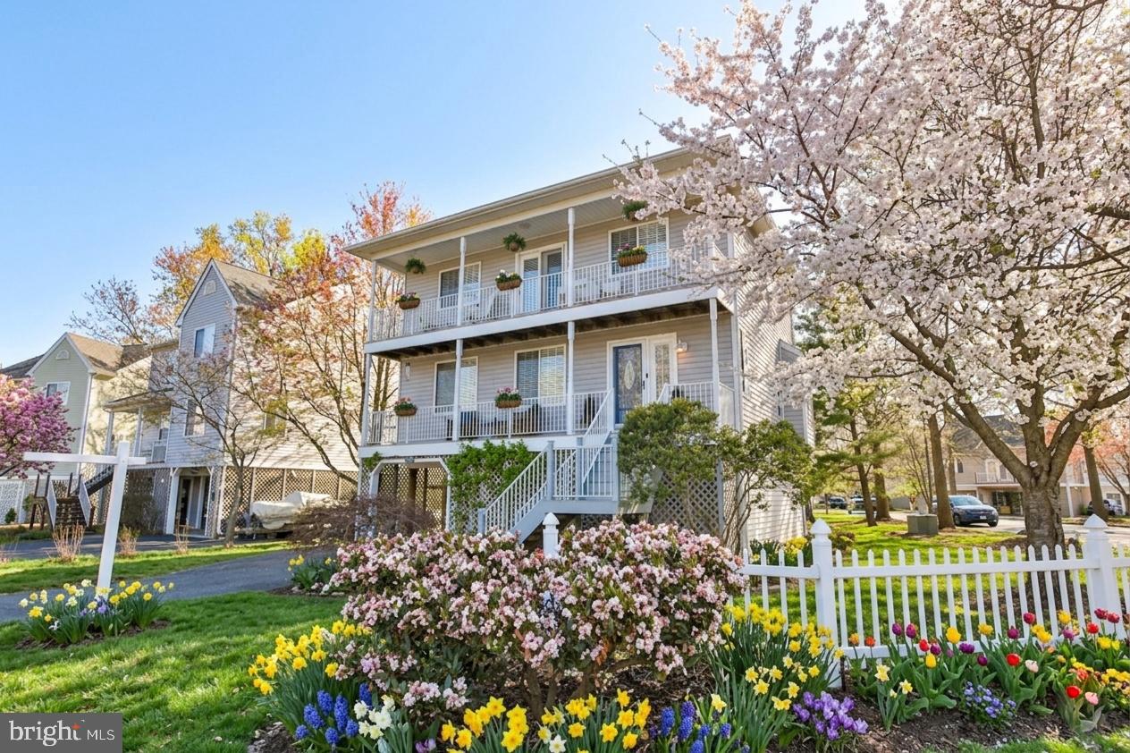 201 Mariners Point Drive, Middle River