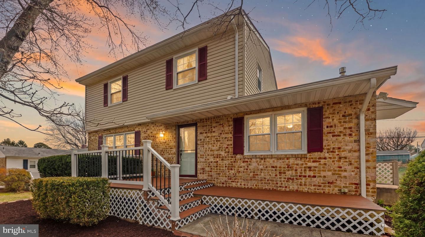 211 Bond Avenue, Reisterstown