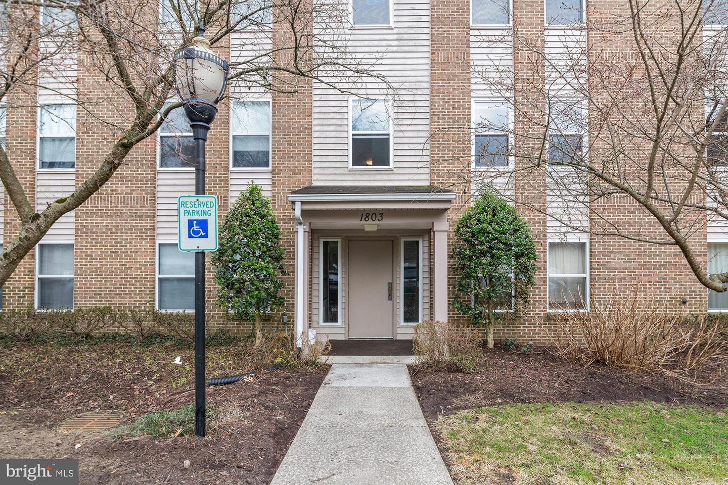 1803 Snow Meadow Lane #202
