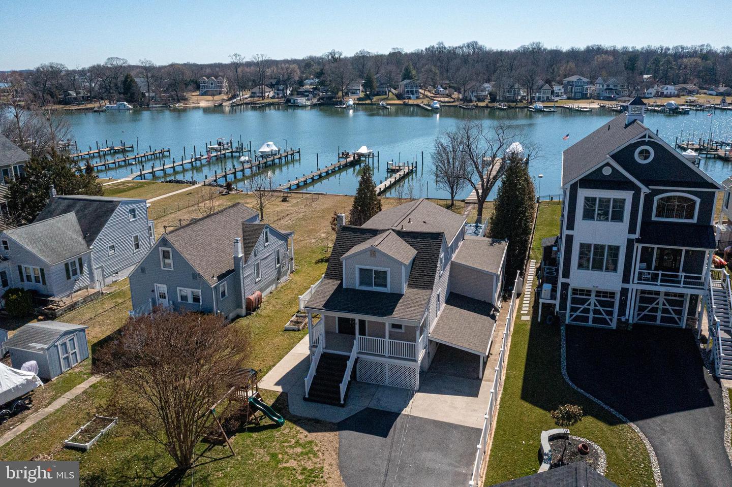3809 Clarks Point, Middle River