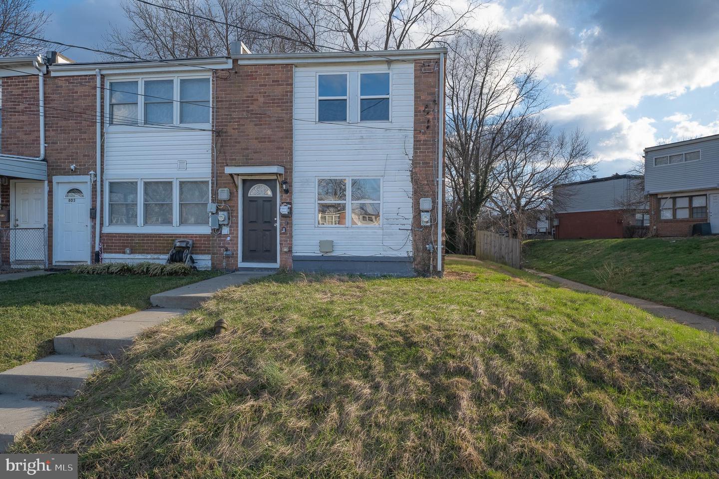 801 Seckel Court, Halethorpe