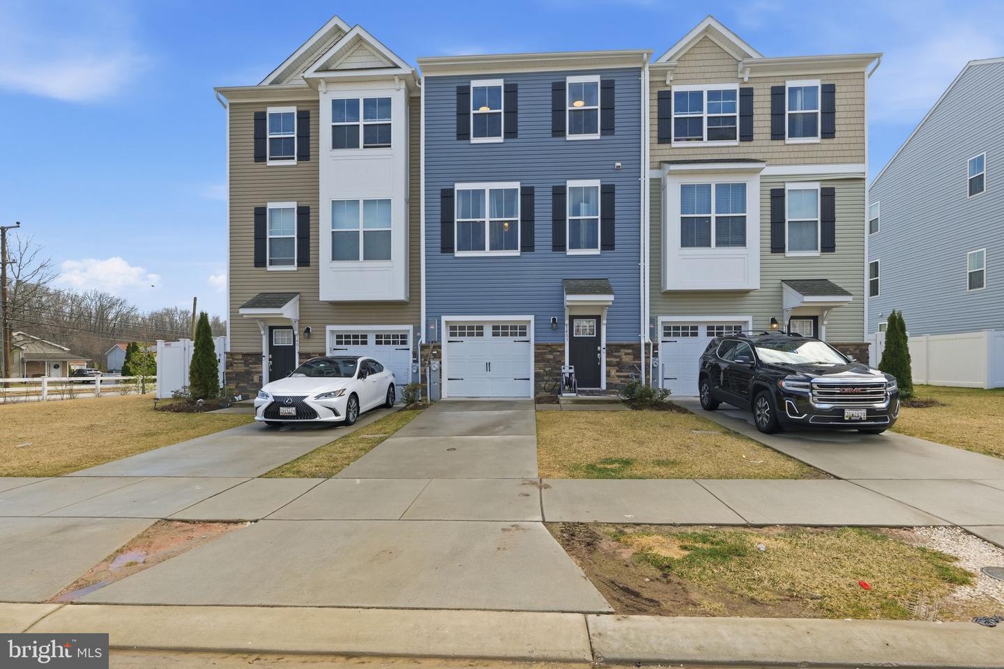 1403 Hudson View Road, Essex