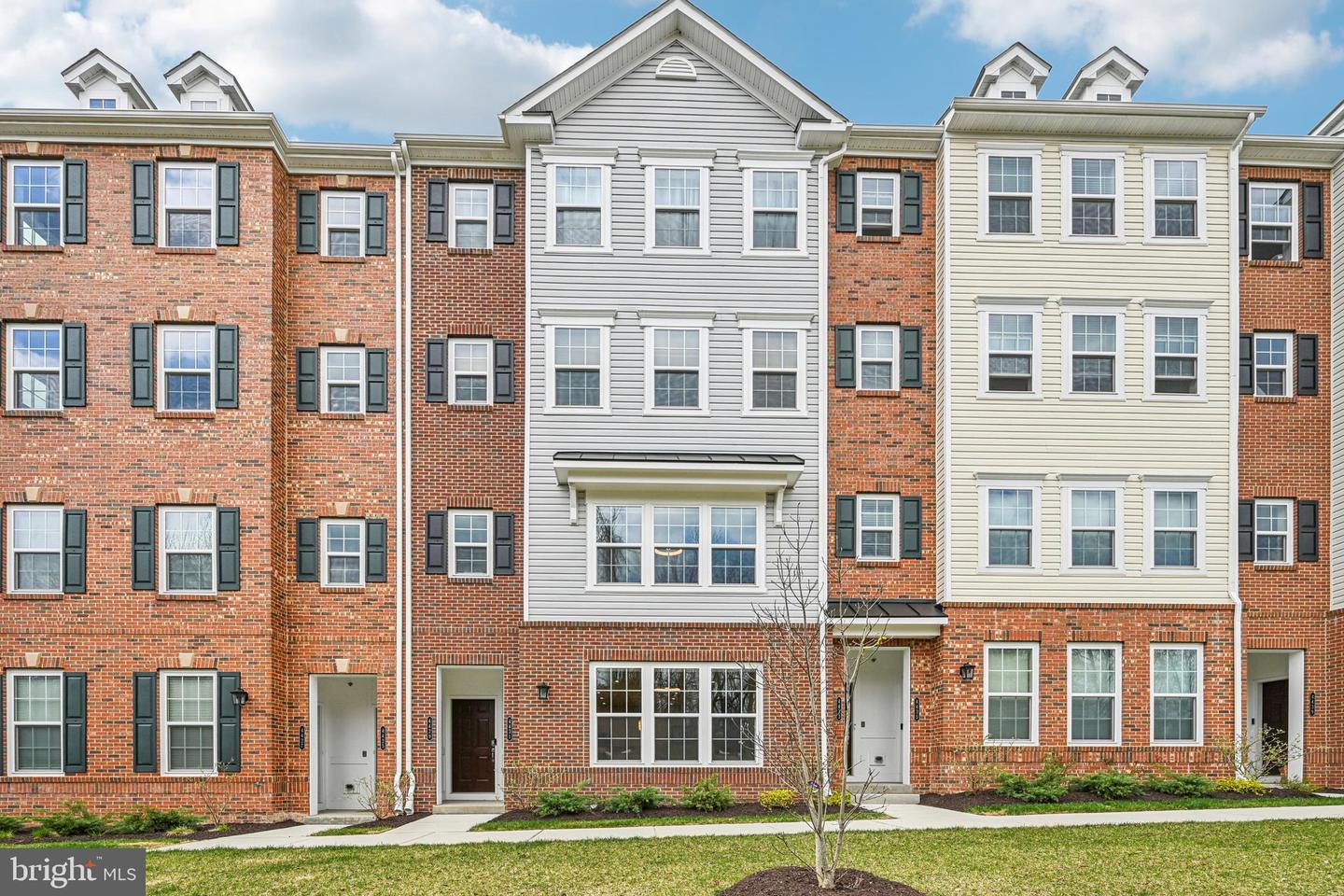4431 Potts Court #595