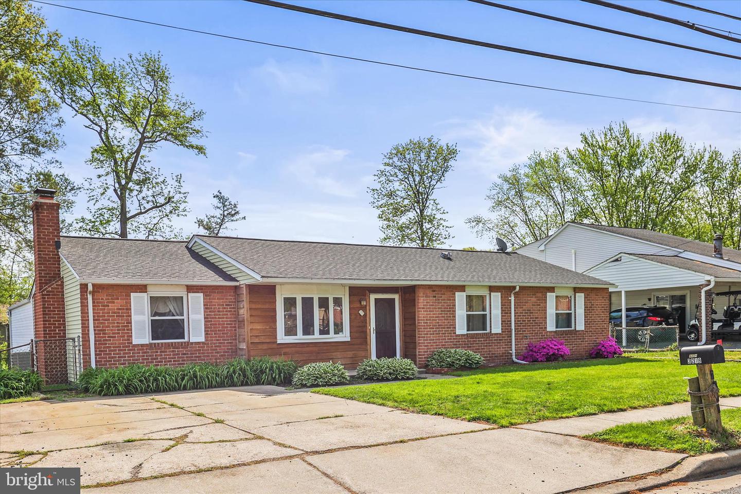 2219 Lodge Farm Rd