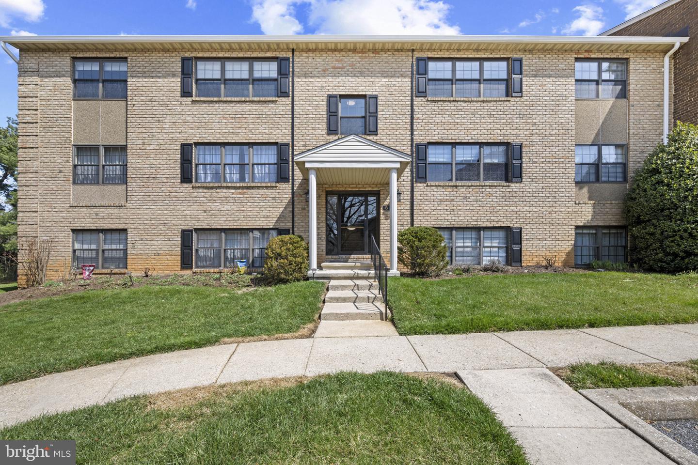 8 Choate Court #8f, Towson