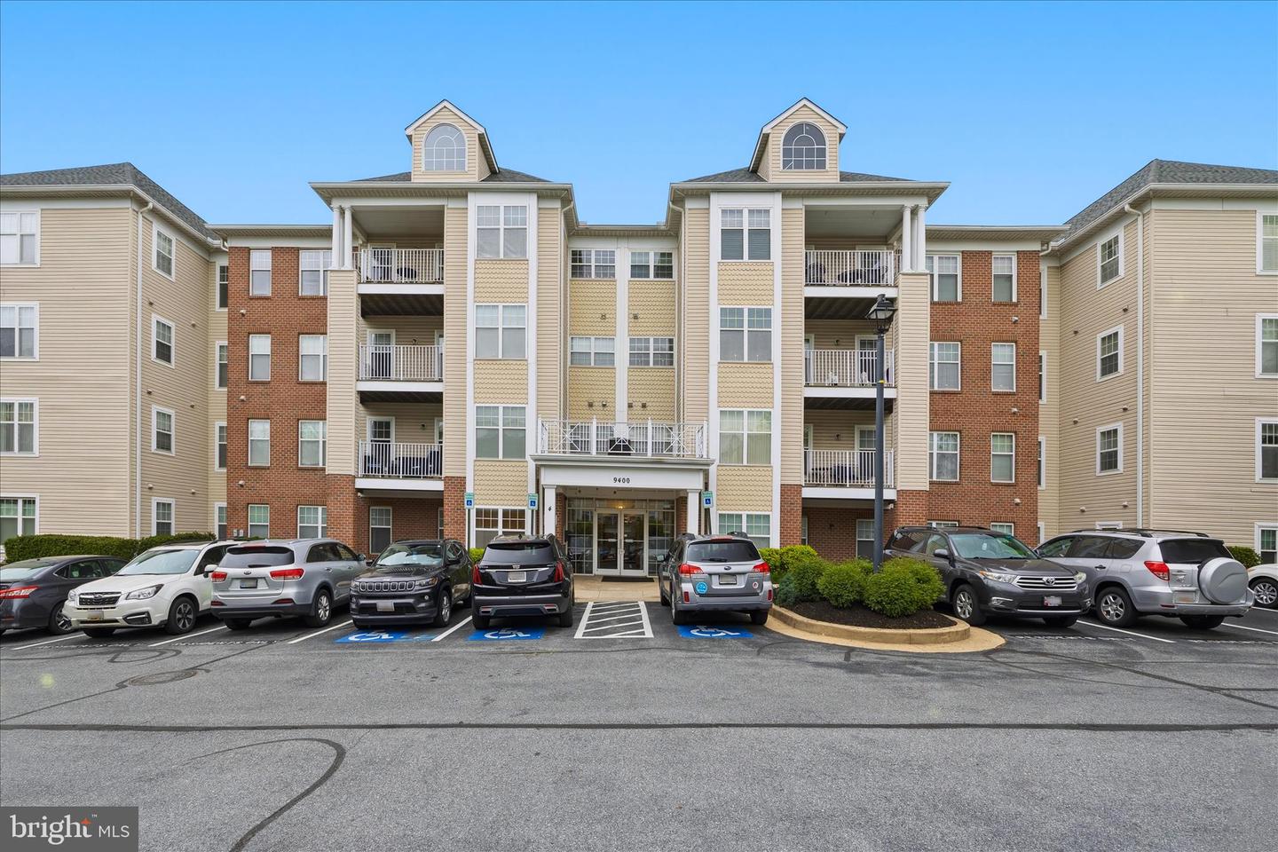 9400 Wordsworth Way #204