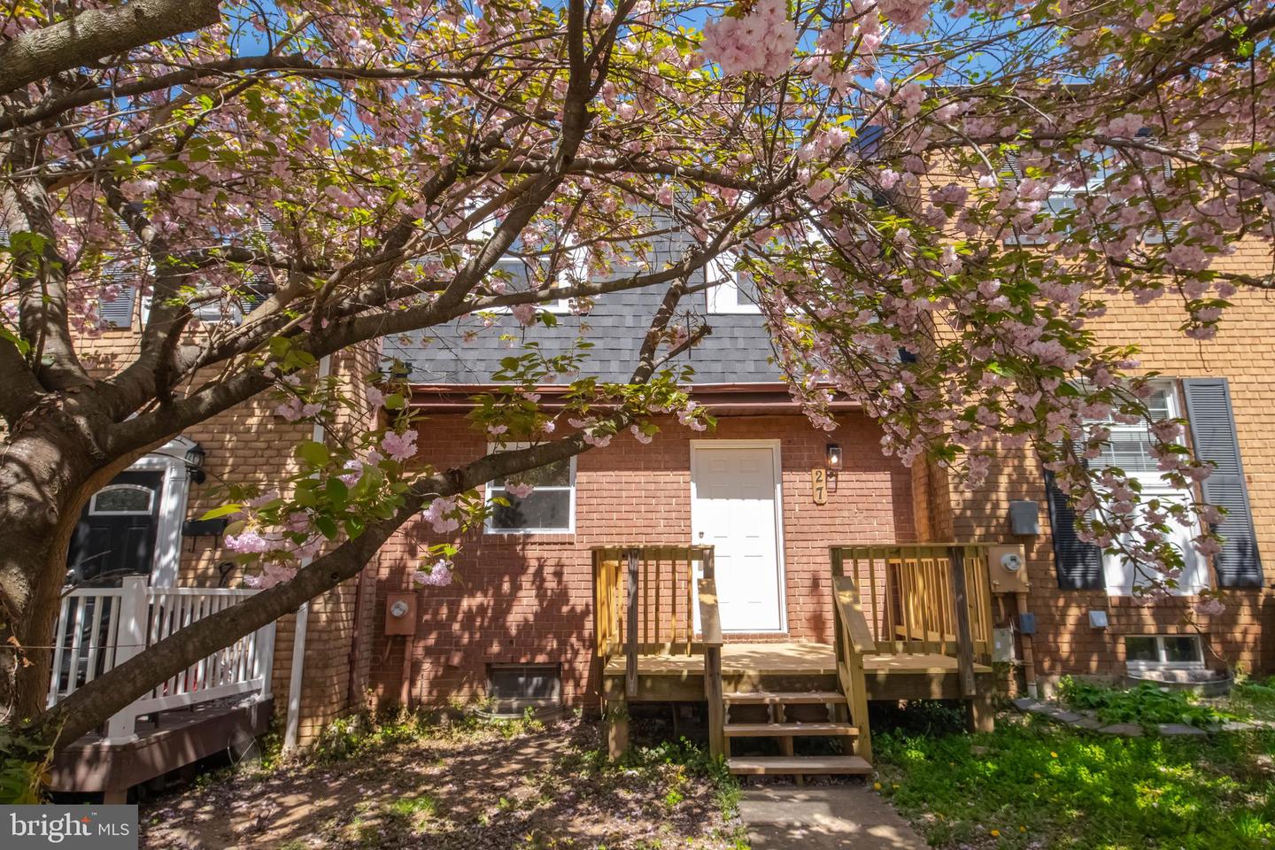 27 Cornbury Court, Owings Mills