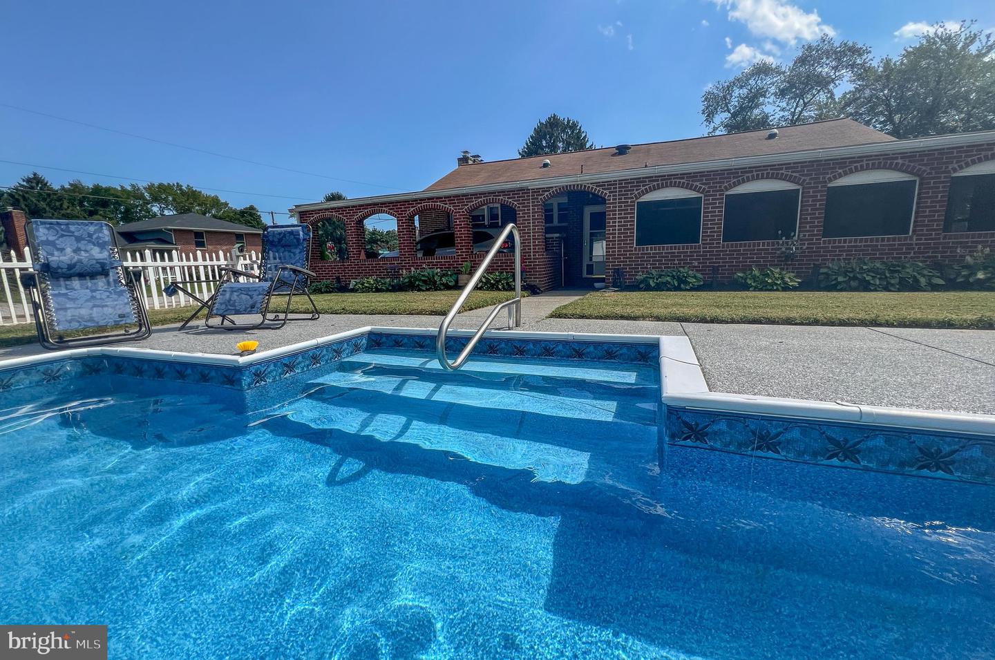 804 Pineview Place, Baltimore