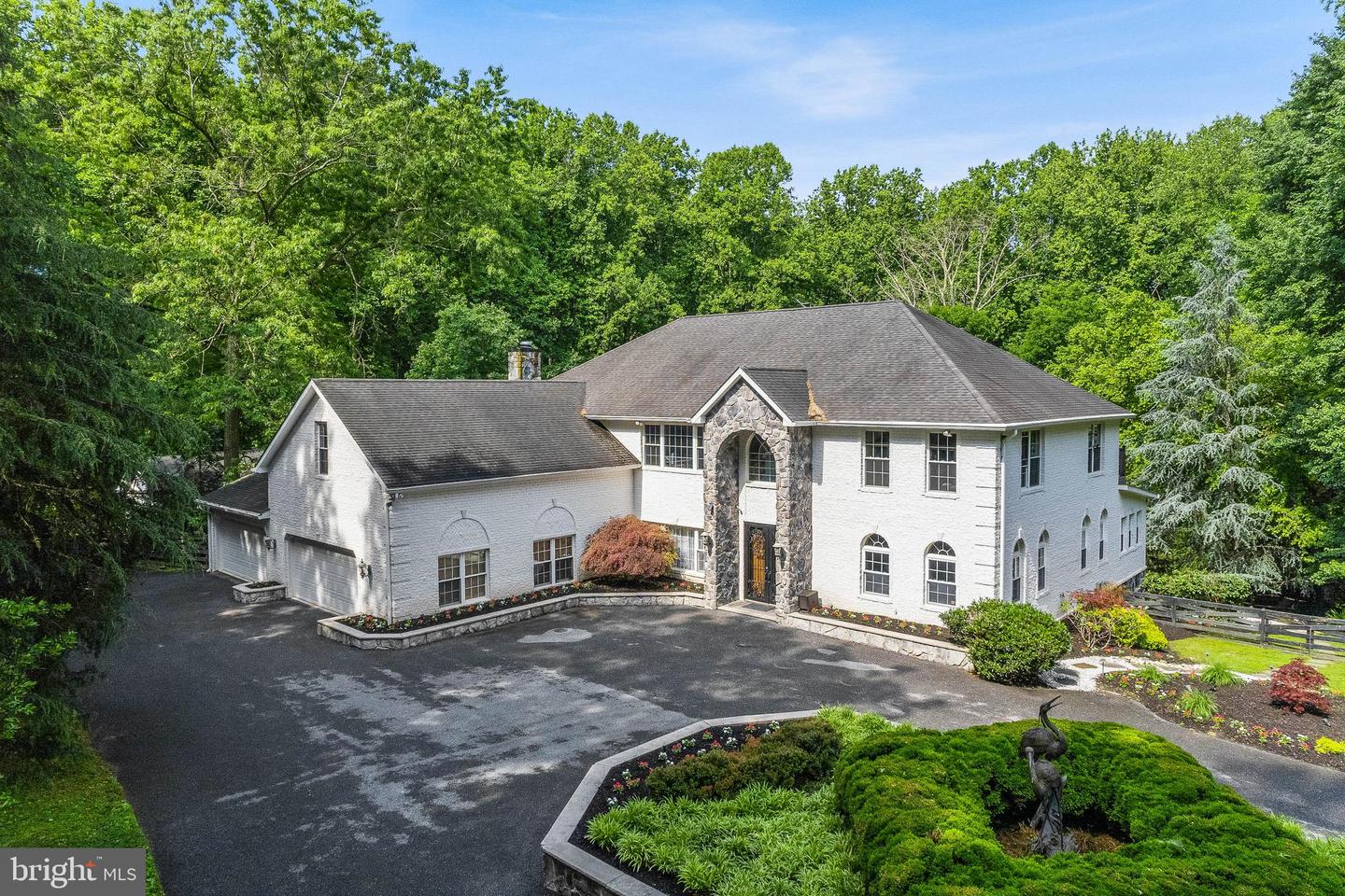 10 Ivy Bridge Court, Reisterstown