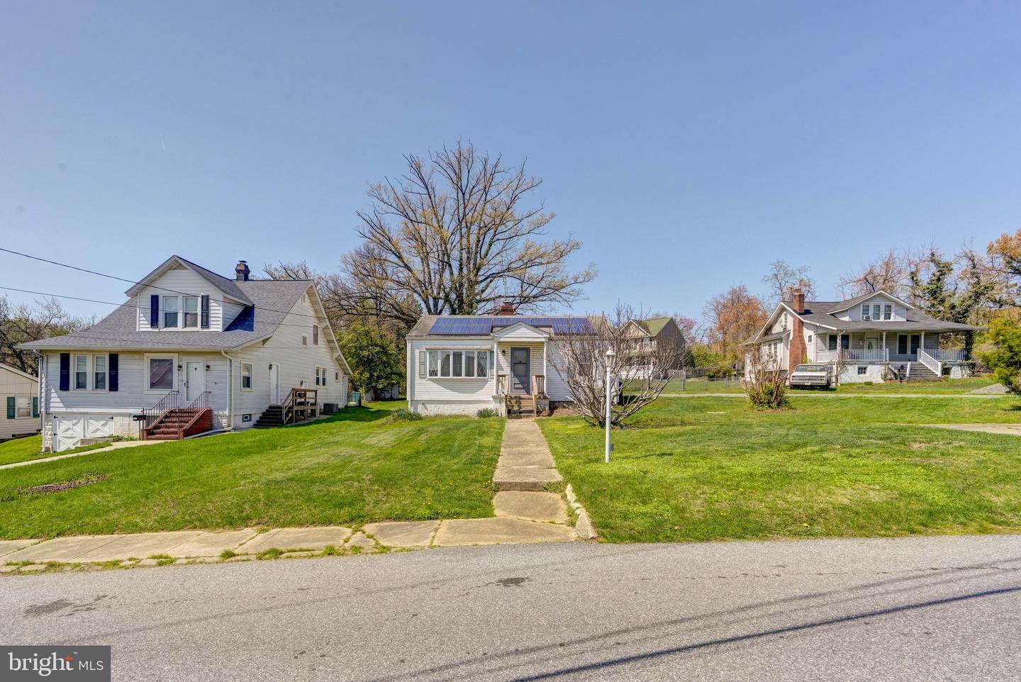 5630 Oakland Road