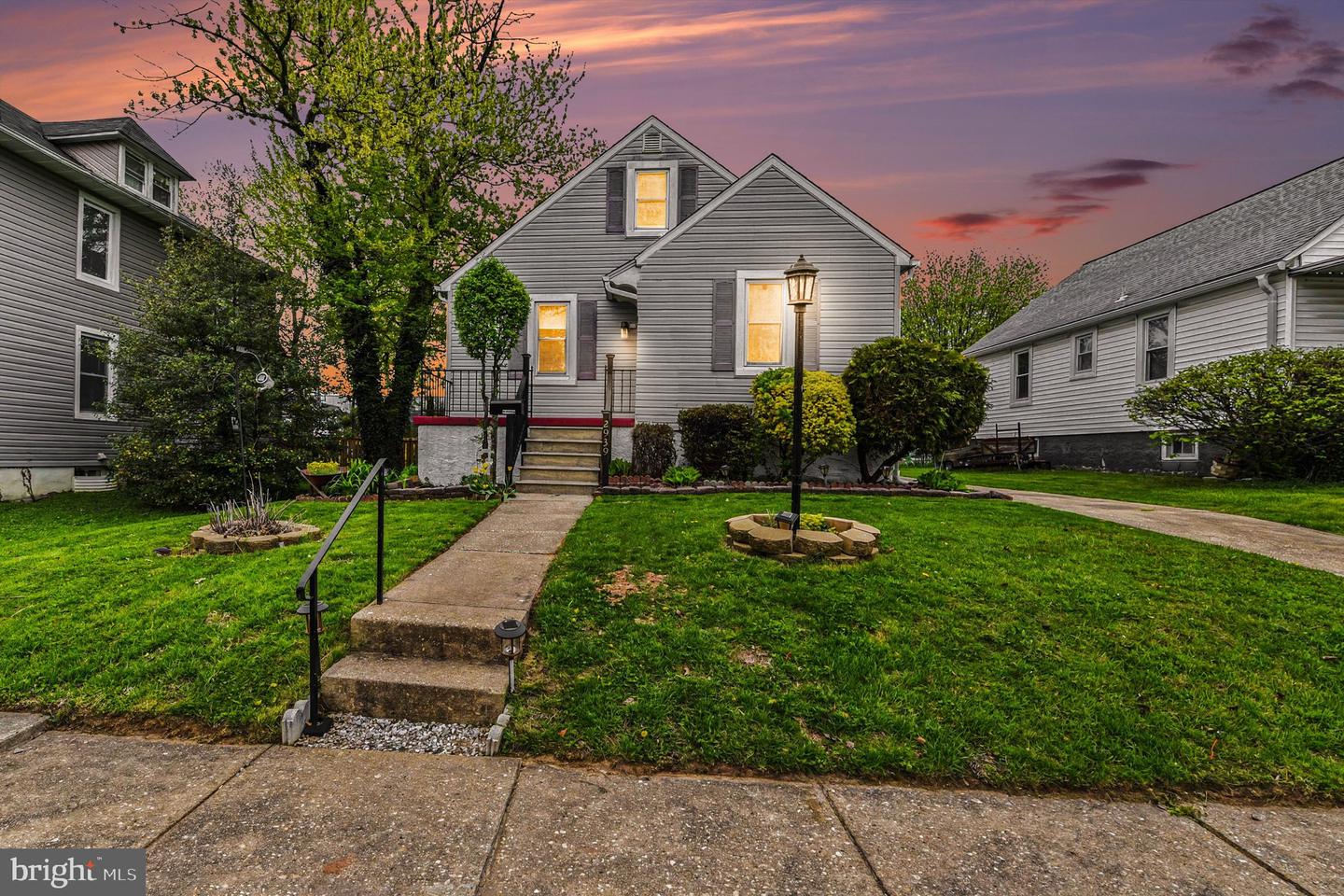 2939 Manns Avenue, Parkville
